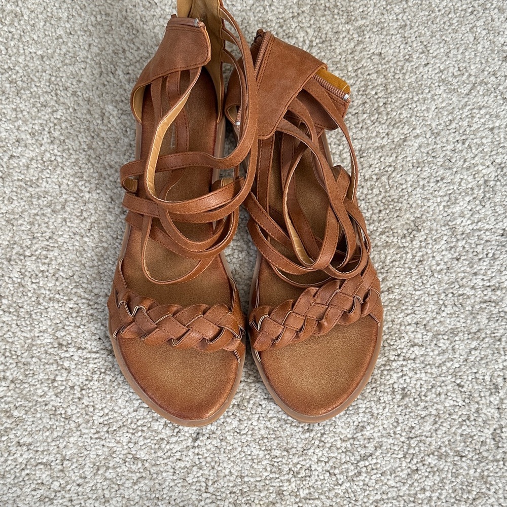 Women's Brown Strappy Sandals